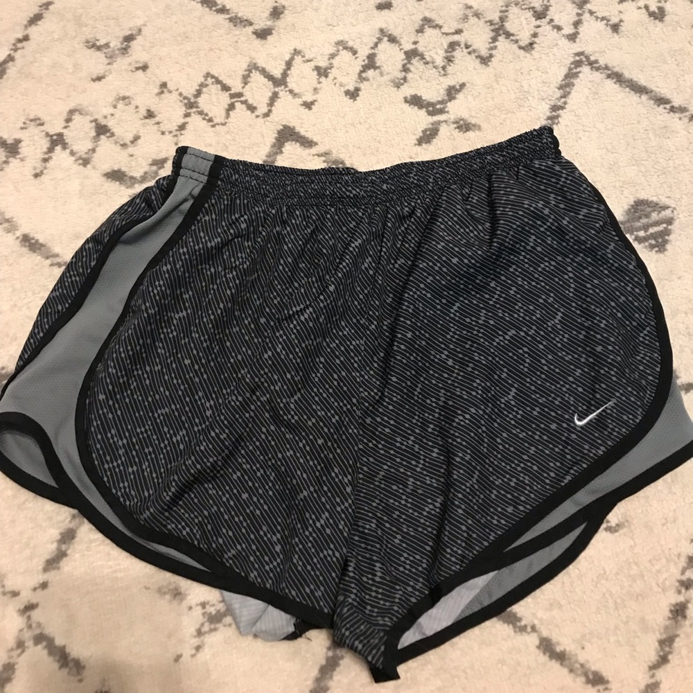 Nike Womens Dri-Fit Shorts Large